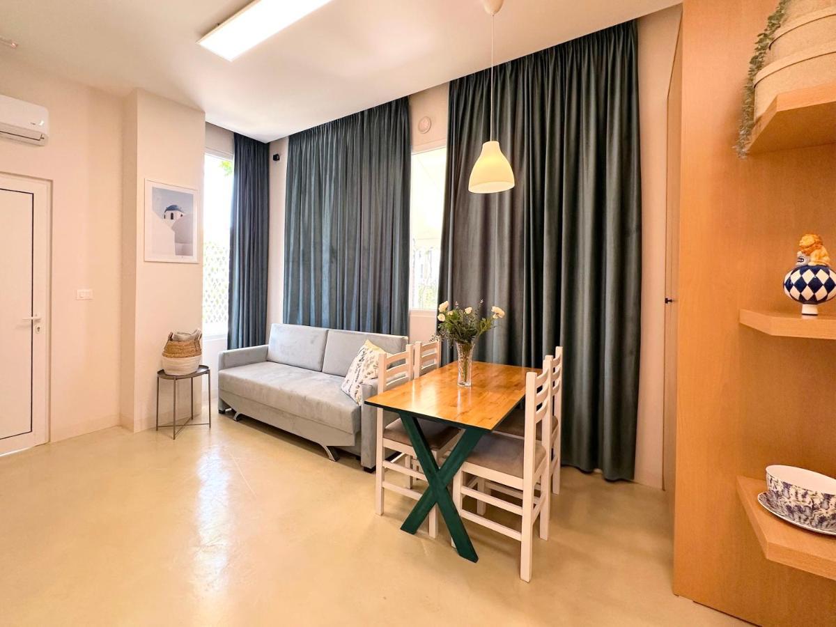 13 Eur For Monthly Stay - Home By The Sea - Hbs Golem  Esterno foto