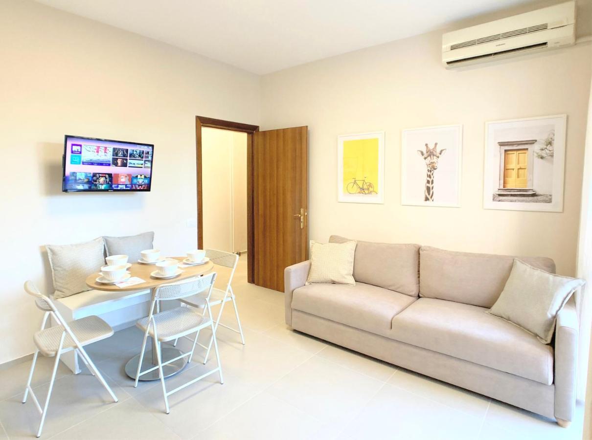 13 Eur For Monthly Stay - Home By The Sea - Hbs Golem  Esterno foto