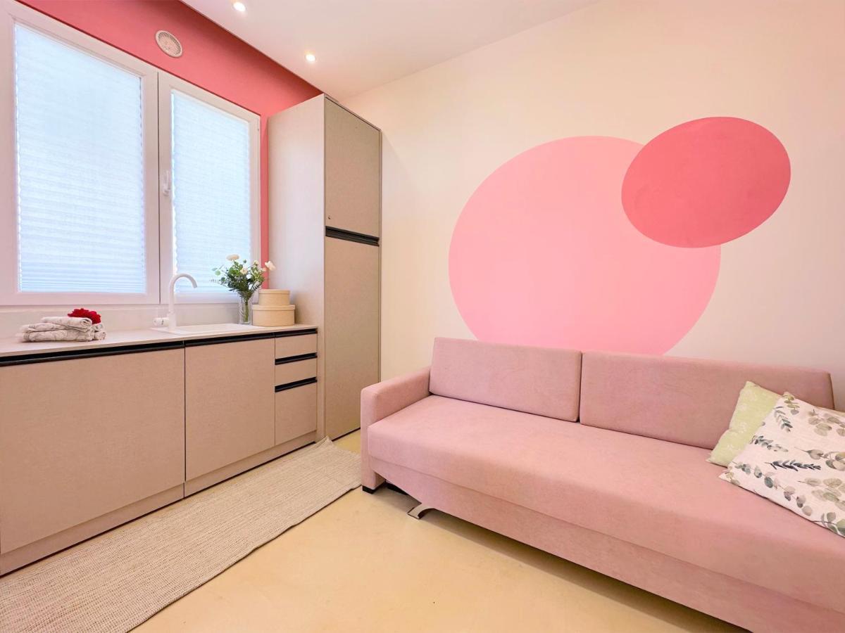 13 Eur For Monthly Stay - Home By The Sea - Hbs Golem  Esterno foto