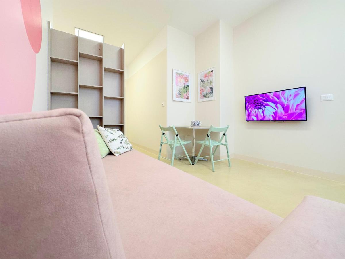 13 Eur For Monthly Stay - Home By The Sea - Hbs Golem  Esterno foto